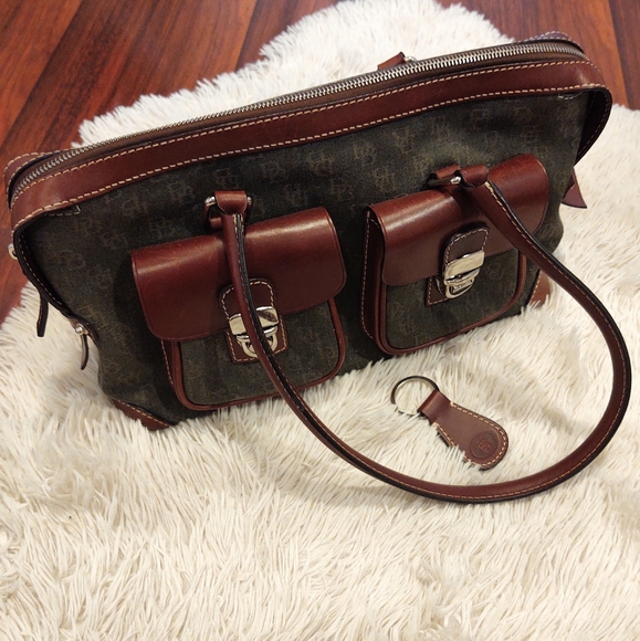 Dooney & Bourke Handbags - Dooney and Bourke Green Double Pocket Tote